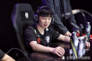 鲸鱼直播- 法甲半程最佳阵容公布引争议  